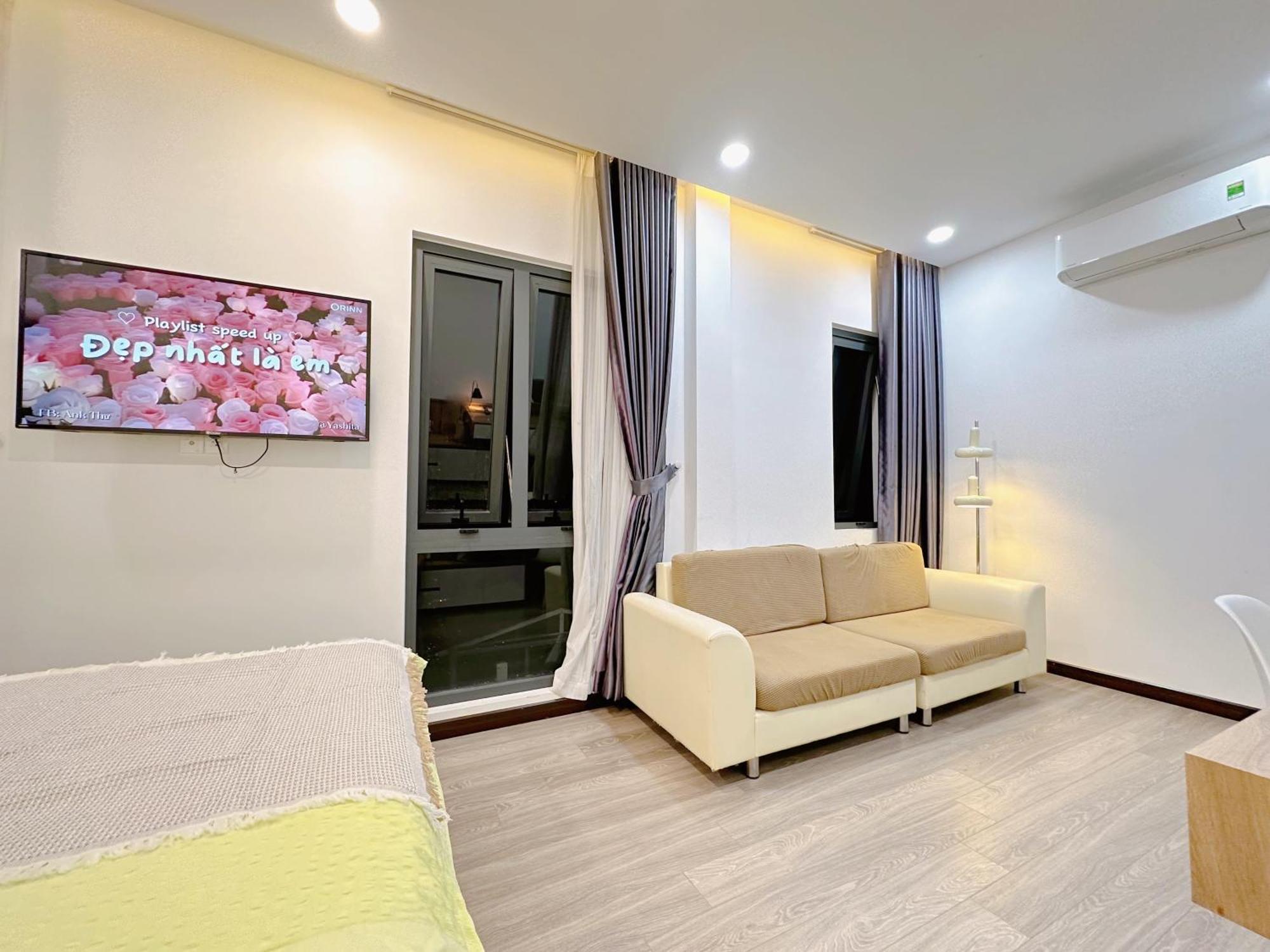 Riverside House Near Airport. Co Phong Khach Rieng Apartamento *