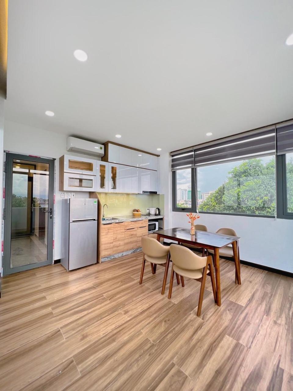 Riverside House Near Airport. Co Phong Khach Rieng Appartement *