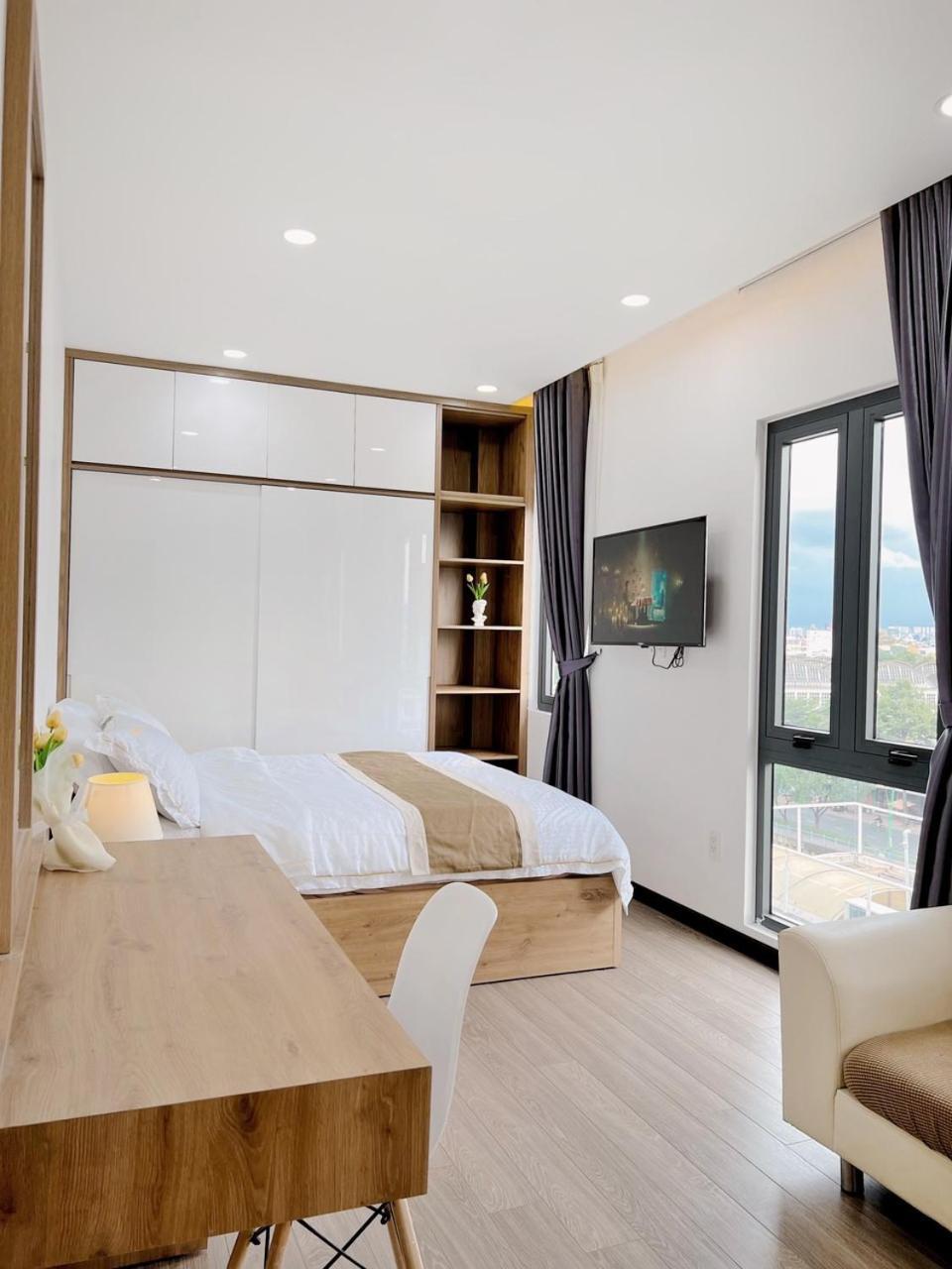 Riverside House Near Airport. Co Phong Khach Rieng Appartement Hô Chi Minh-Ville